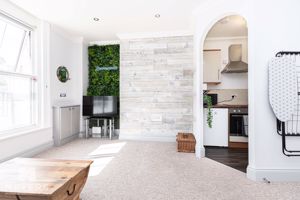 Photo 9- click for photo gallery